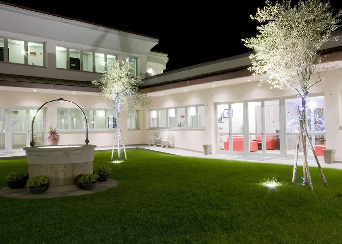 Joivy Together Florence Urban 4*